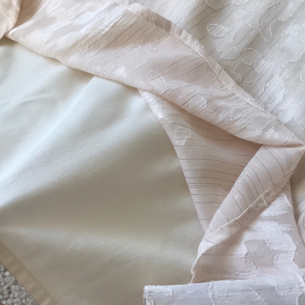 Cream top XL - Picture 14 of 16